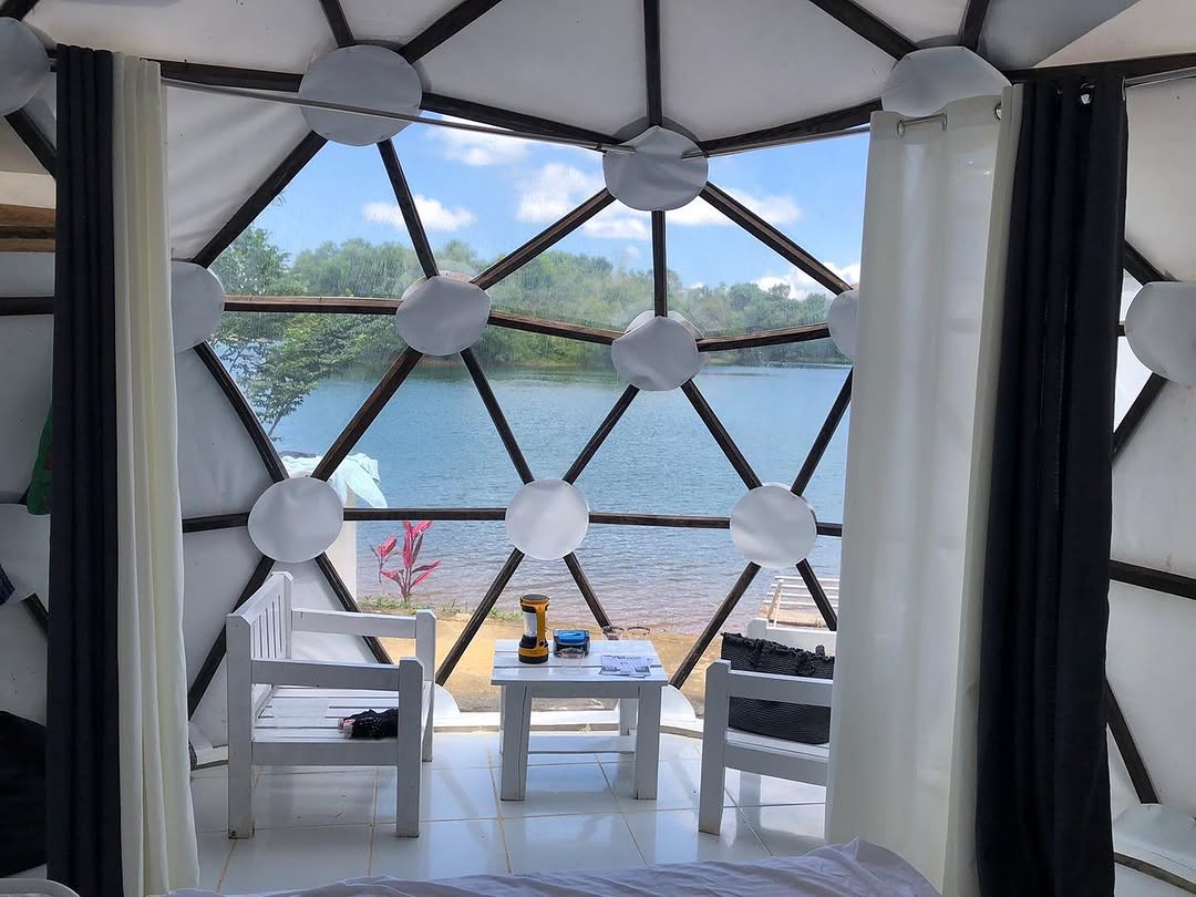 Dome Mufli King interior — wide view through dome panels facing the lake